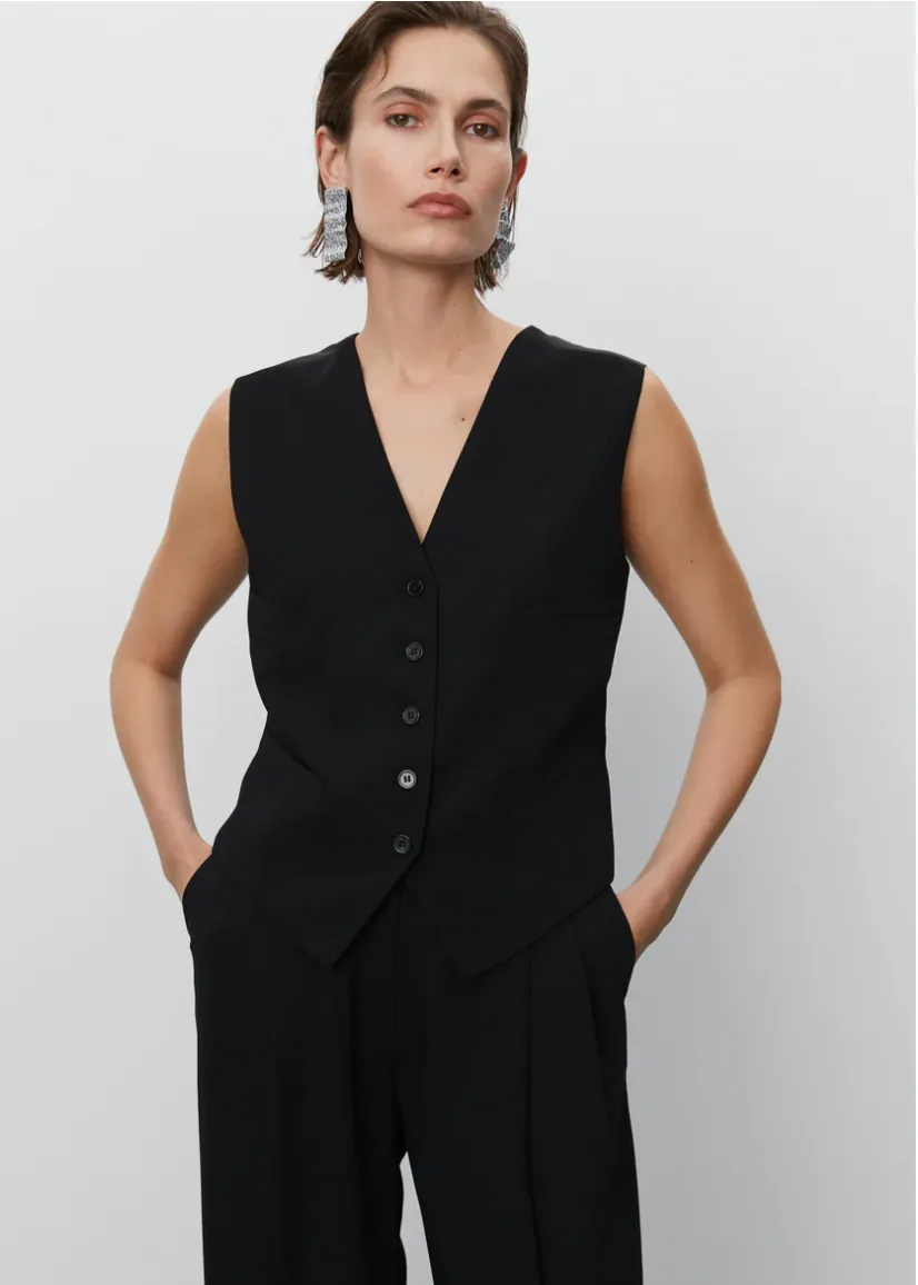 Rudy Black Waistcoat With Satin Back