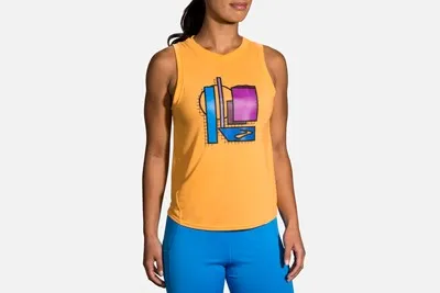 W Brooks Distance Graphic Tank